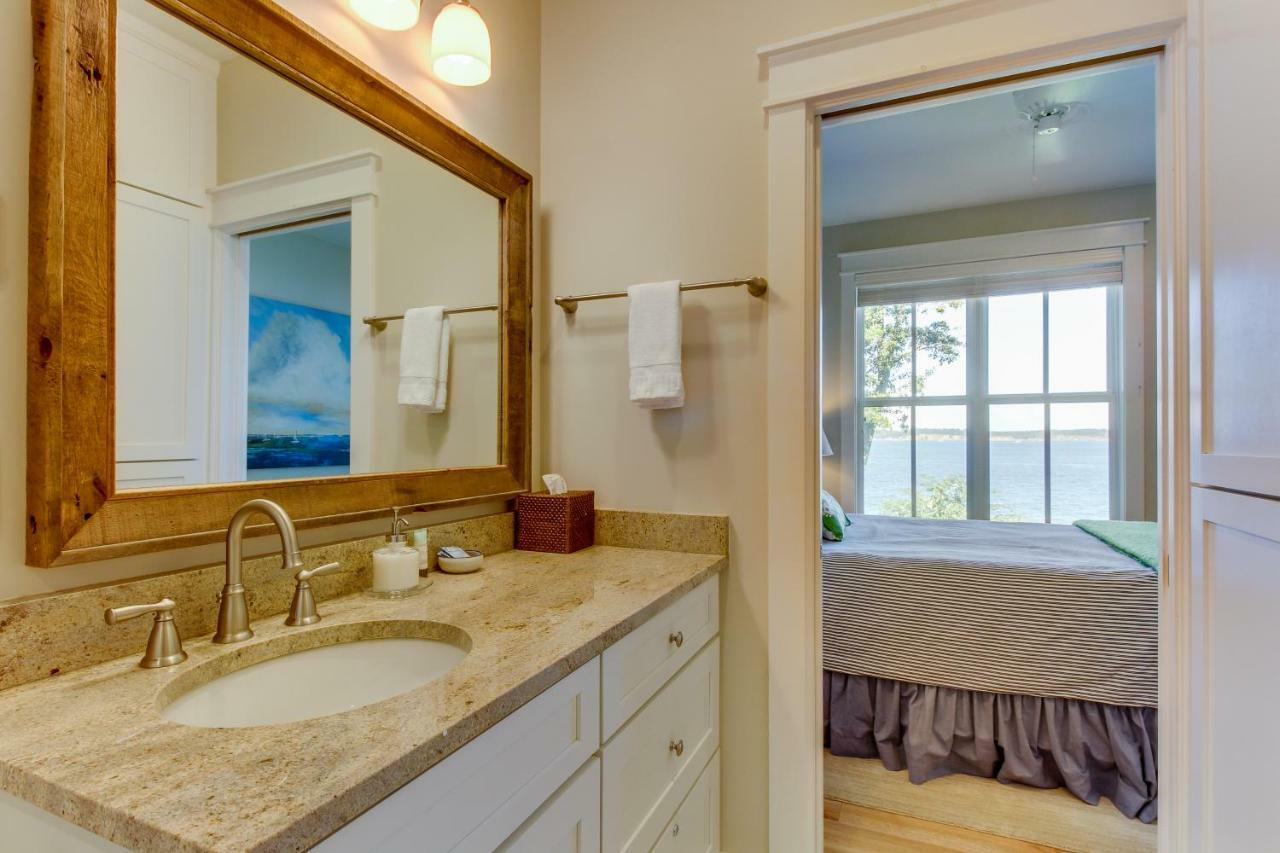 Orcas Beach Cottage Eastsound Екстериор снимка